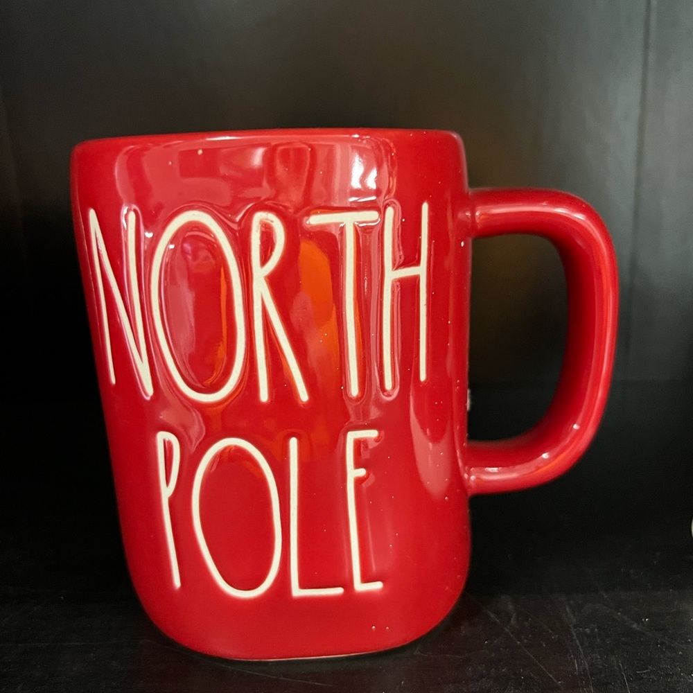 Rae Dunn “North Pole” Mug -Christmas